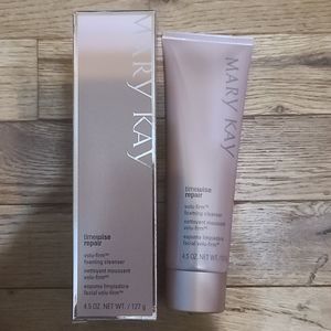 🧼NEW NEVER USED Volu-Firm Foaming Cleanser